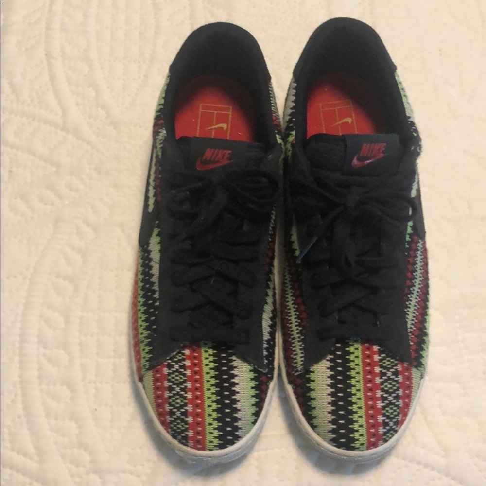 Nike Tennis Classic Ultra Christmas Sweater